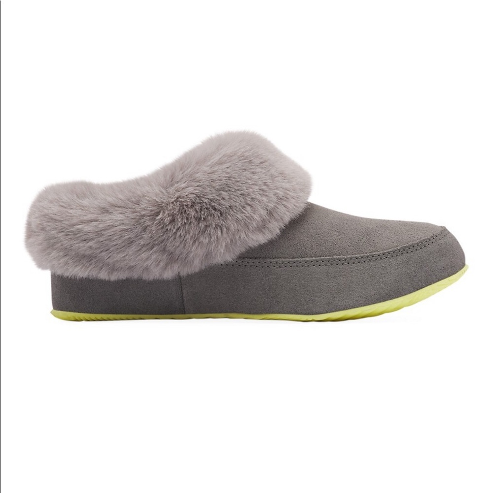Sorel Go coffee run slippers